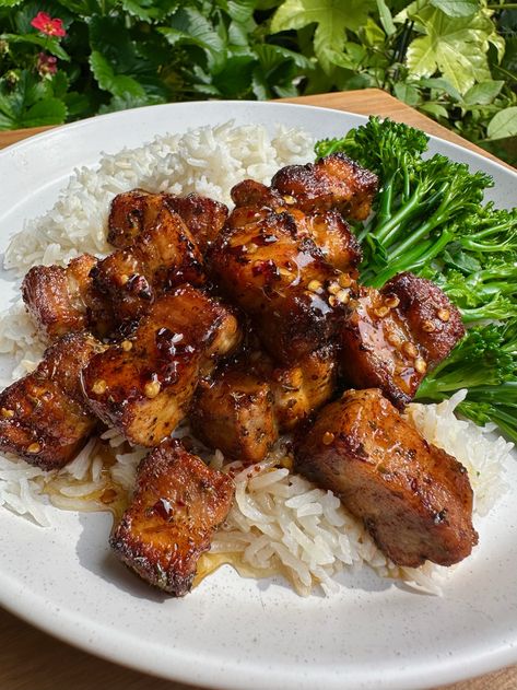 Hot honey pork belly bites Honey Pork Belly, Pork Belly Bites, Pork Belly Slices, Honey Pork, Pork Belly Recipes, Hot Honey, Coconut Rice, Food Inspo, Oven Roast