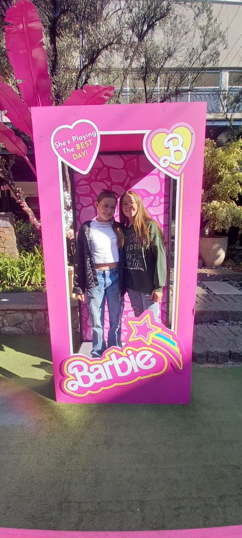 Barbie Movie Decor, Barbie Night, Barbie Merchandise, Movie Hall, 2023 Barbie, Classroom Doors, Movie Decor, Barbie Birthday Party, Barbie Movie