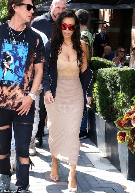 So glam: Kim rocked her beachy waved locks and reflective shades as she strolled with pal Jonathan Cheban Kim Kardashian Makeup, Kim Kardashian Outfits, Bodysuit And Skirt, Kim K Style, Kardashian Outfit, Kim Kardashian Style, Kardashian Kollection, Jenner Style, Celeb Style