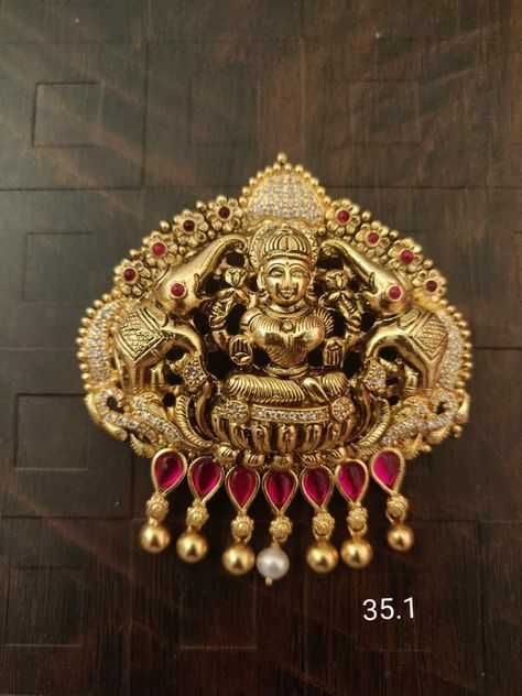 Laxmi Devi Lockets Gold, Pendent Designs, Dollar Chain, Lakshmi Pendant, Gold Jewelry Prom, Gold Earrings For Kids, Jewelry Prom, Lakshmi Devi, Gold Jewels Design