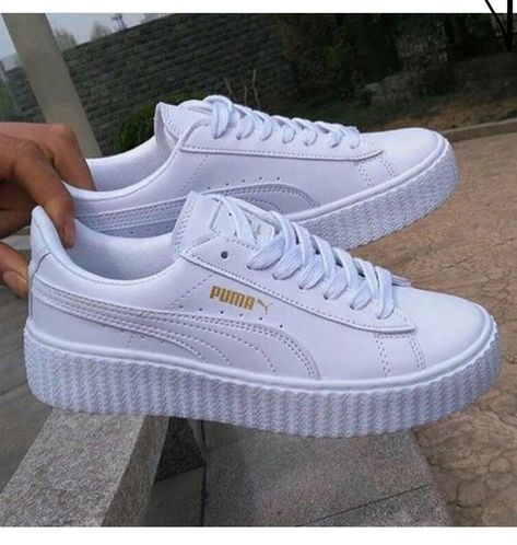 Puma Women Shoes, Обувь Air Jordan, White Puma Sneakers, Sneaker Trend, Sneaker Outfits, White Puma, Skateboarder, Sneakers Mode, Ținută Casual