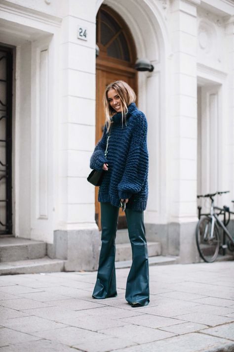 Mode Dope, Vogue Knitting, Mode Boho, Cooler Look, Fashion Blogger Style, Looks Street Style, Outfit Trends, Street Style Winter, Malene Birger