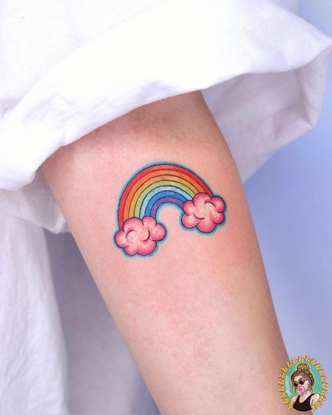 Shira Twig�🧚🏼‍♀️ on Instagram: “Pure happiness🌈” Cloud Tattoo Design, Rainbow Tattoo, Backpiece Tattoo, Pride Tattoo, Petit Tattoo, Rainbow Tattoos, Cloud Tattoo, Geniale Tattoos, Gorgeous Tattoos