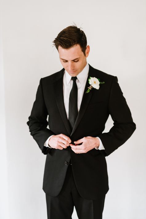 Black Wedding Suit Groom, Black Suit White Shirt, Groom Attire Black, Wedding Suits Men Black, Groom Suit Black, White Wedding Suit, Groom And Groomsmen Suits, Black And White Suit, Black Suit Wedding