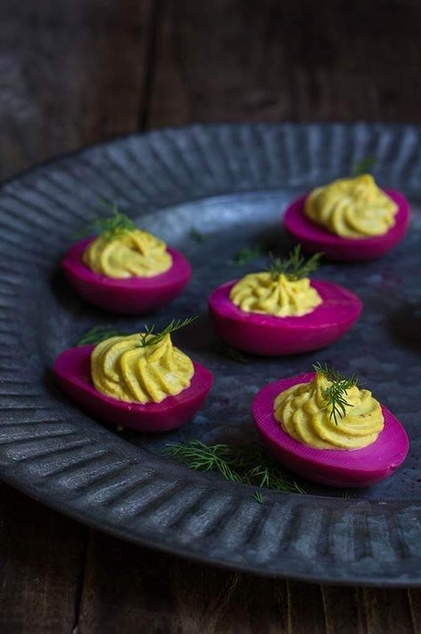 Beet Marinade, Eggs Pickled, Easter Snacks, Pickled Beets, Deviled Eggs Recipe, Mustard Seeds, Magenta Color, Läcker Mat, Think Food