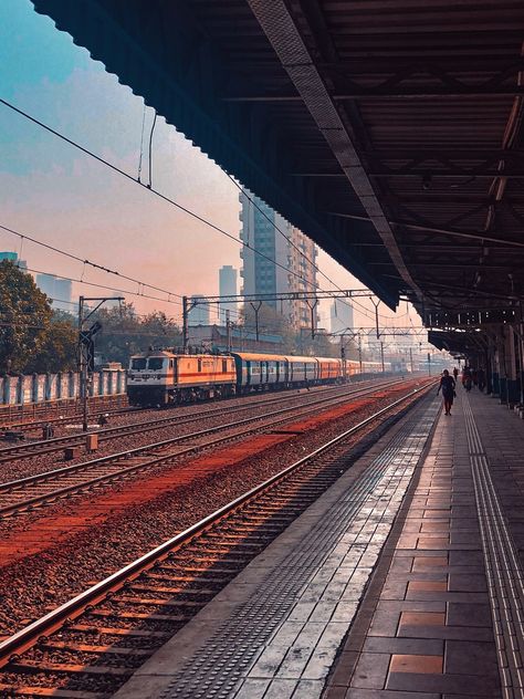 train on rail track during daytime photo – Free Person Image on Unsplash Indian Railway Train, Mumbai City, Indian Railways, Train Photography, Train Pictures, Mumbai India, Aesthetic Photography Nature, Train Tracks, City Aesthetic