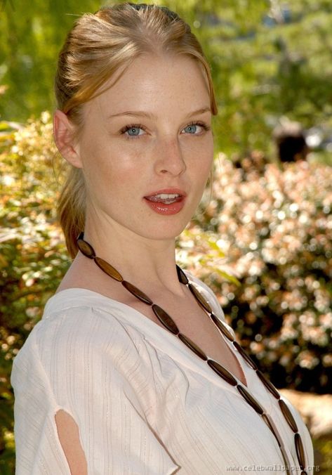 Rachel Nichols - PC Native American Actors, Rachel Nichols, Red Haired Beauty, Christina Ricci, American Actors, Celebrities Female, Red Hair, Style Icons, Blonde