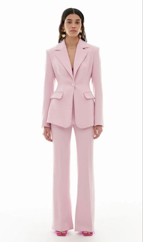 [PaidAd] 26 Trendiest Women Graduation Suit Classy Advice You Will Love Today #womengraduationsuitclassy Pink Pant Suit For Women, Pink Suit Women, Pink Suits Women, Graduation Suit, Pastel Blazer, Outfit Rosa, Pant Suits For Women, Simple Fall Outfits, Pink Suit