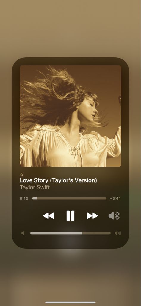 Taylor Swifr, Fearless Song, Fearless Album, Taylor Songs, Kpop Iphone Wallpaper, Iconic Movie Posters, Romeo Y Julieta, Wedding Playlist, Taylor Swift Fearless