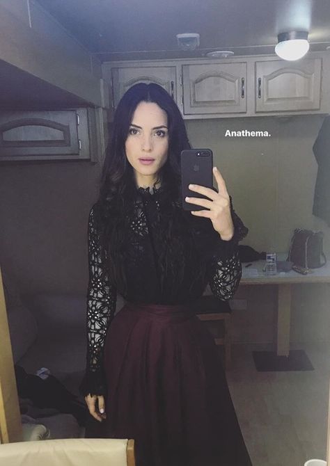 Adria Arjona as Anathema Anathema Device Outfit, Anathema Device Aesthetic, Witchy Corporate Outfits, Good Omens Anathema, Anathema Device, Riviera Fashion, Spooky Outfits, Movie Outfit, Corporate Goth