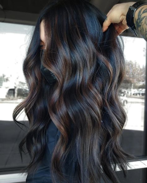 Long Dark Dimensional Hair, Chocolate Brown Hair With Black Lowlights, Dark Hair Balayage Ideas, Dark Root Brunette Balayage, Cool Toned Brunette With Highlights, Dark Brunette Dimensional Hair, Black Dimensional Hair, Dark Hair Balyage, Dimensional Balayage Brunettes