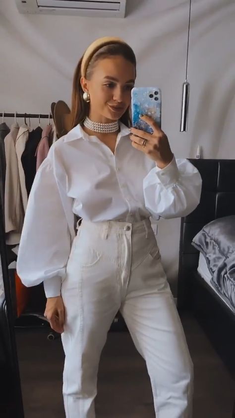 Balloon Sleeve Shirt Outfit, White Balloon Jeans Outfit, Sleeve Shirt Outfit, Balloon Sleeve Shirt, White Shirt Outfits, White Shirt Blouse, Shirt Outfits, Men Fashion Casual Shirts, Satin Blouses