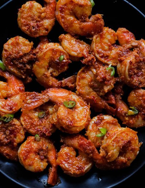 Spicy shrimp with chili lime marinade - THE SEAFOOD BLOG Chilli Lime Shrimp, Hot And Spicy Shrimp, Spicy Shrimp Recipe, Chili Lime Marinade, Vegetable Rice Pilaf, Lime Marinade, Vindaloo Recipe, Spicy Garlic Shrimp, Spicy Shrimp Recipes