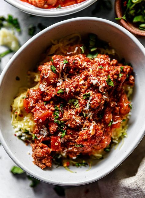 Spaghetti Squash Bolognese, All The Healthy Things, Healthy Spaghetti, Bolognese Sauce Recipe, Bolognese Recipe, Bolognese Sauce, Spaghetti Bolognese, Spaghetti Recipes, Crushed Tomatoes