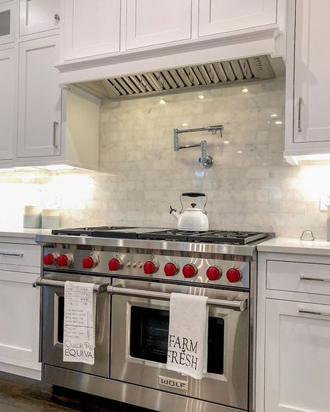 Range hood inserts are low profile and can be hidden beautifully under cabinetry. Just check out this lovely kitchen! . . #kitchen #kitchenware #kitchener #kitchenaid #kitchens #kitcheninterior #kitchensetminimalis #kitchenwares #kitchenette #kitchenlab #kitchenorganization #kitchentrends #kitchenmakeover #kitchenandbath #zerowastekitchen #artofvisuals #design #architecture #interiordesigner #homedesign #interiordecor #instahome #utah #utahphotographer #utahhomes #utahinteriordesign #beutahful # Kitchen Remodel Stainless Steel, 36 Inch Range, 36 Inch Range Hood, Under Cabinet Range Hoods, Range Hood Insert, Rustic Farmhouse Kitchen Cabinets, Range Hood Vent, Small Cottage Kitchen, Custom Range Hood