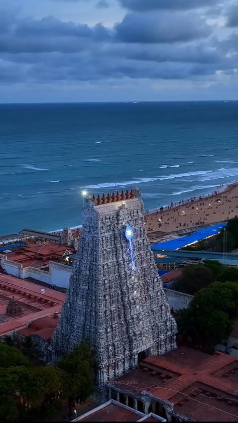 Thiruchendur Murugan, Lord Murugan Hd Wallpaper 4k, Iyyapan Images Hd Wallpaper, Murugan Temple, Devi Images Hd, Spiritual Pictures, Temple India, Indian Temple Architecture, India Architecture