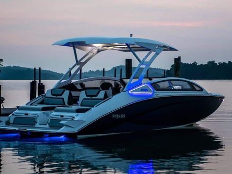 Wakesurfing Boats, Wakeboard Boats, Yamaha Boats, Cruiser Boat, Jet Boat, Ski Boats, Boat Model, Cool Boats, Jet Boats