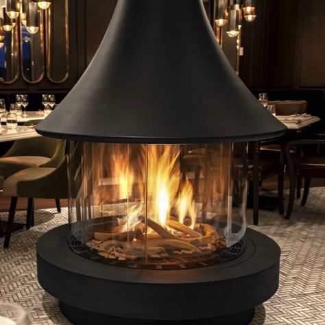 Island and Circle Fireplaces Stand Alone Fireplace Living Rooms, Free Standing Gas Fireplace, Ortal Fireplace, Round Fireplace, Decorative Hood, Indoor Gas Fireplace, Curved Fireplace, Standing Fireplace, Luxury Fireplace