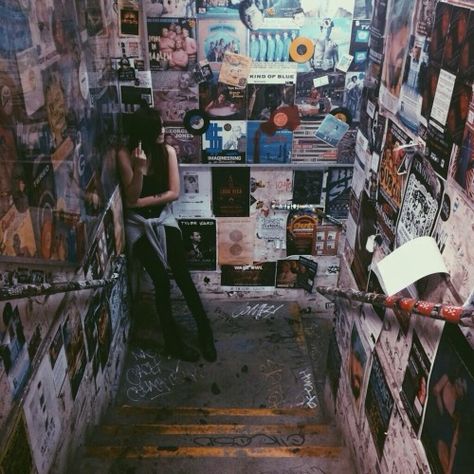 Grunge Bedroom, Acacia Brinley, Room Decor Grunge, Most Beautiful Images, Grunge Room, Grunge Photography, Aesthetic Grunge, Retro Aesthetic, Cool Rooms