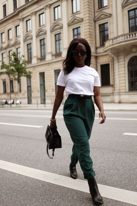 Green Tapered Pants Outfit, Green Pants For Women, Emerald Green Pants Outfit Work, Styling Dark Green Pants, Green Work Outfits Women, Dark Green Slacks Outfit Women, Dark Green Pants Outfit Women, Dark Green Trousers Outfit Women, How To Style Dark Green Pants