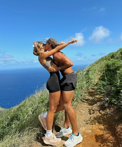 race ya to the top?!? Brynley Joyner, Future Aesthetic, Couple Ideas, Regular People, Couple Things, The Love Club, Couples Goals, Photo Couple, Cute Relationship Goals