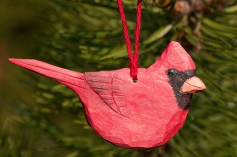 Carved Christmas Ornaments Wood, Wood Carved Ornaments Christmas Decorations, Whittled Christmas Ornaments, Wood Carved Ornaments, Hand Carved Christmas Ornaments, Wood Carved Christmas Ornaments, Cardinal Carving, Carved Christmas Ornaments, Wood Cardinal