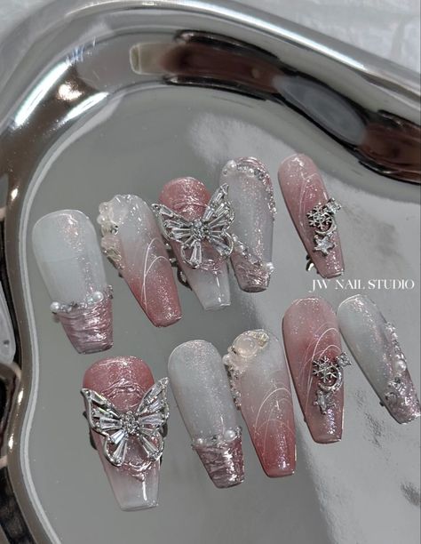 Aesthetic Nails Y2k, Cute Aesthetic Nails, K Nails, Aesthetic Nail, Asian Nails, Punk Nails, Best Nails, Pretty Gel Nails, Really Cute Nails