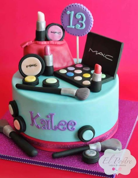 Mac Make-Up Cake - How to make fondant icing and simple cake decorating tips! Make Up Torte, Cosmetics Cake, Makeup Birthday Cakes, Mac Cake, Real Makeup, Makeup Cake, Teen Cakes, 13 Birthday Cake, Bolo Barbie