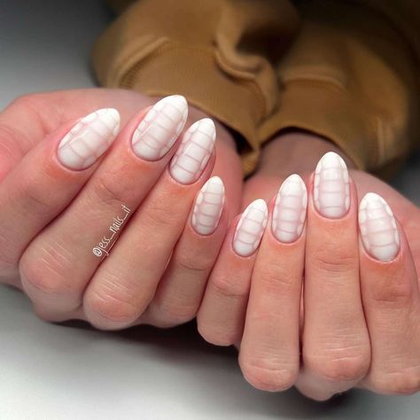 Simple White Nail Designs, Crocodile Nails, Croc Nails, Sophisticated Manicure, Oval Shaped Nails, Es Nails, Pretty Nail Polish, Inspired Nails, Coffin Shape Nails