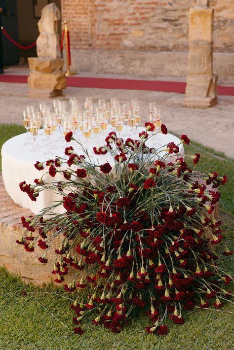 Met Gala-Inspired Monastery Weddings in Spain | Blog | Open the Door Events | Wedding planner Spain Unique Wedding Floral Arrangements, European Wedding Florals, Wedding Inspo Unique, Romantic Italian Wedding Aesthetic, Unique Wedding Florals, Chilean Wedding, Italian Wedding Flowers, Engagement Party Flowers, Moody Modern Wedding