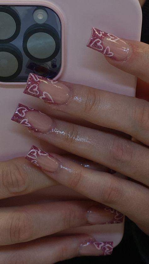 Nails With White Hearts, Sparkly French Nails, Glitter Frenchies, Valentine Nails Pink, Nails With White, Vday Nails, Spring Nail Designs, Nail Designs Valentines, Girly Acrylic Nails