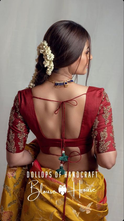 Unic Blouses Design, Blause Desine Latest Back, Sari Blouse Design, Western Blouse Designs, Lace Blouse Design, Designer Saree Blouse, Long Blouse Designs, Best Blouse Designs, Backless Blouse Designs