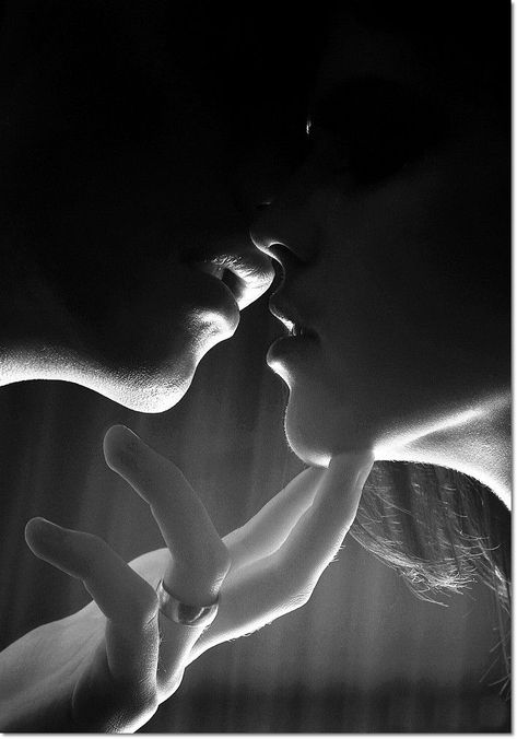 Kiss Poem, Foto Tips, Love Deeply, Foto Art, Love Is, Foto Inspiration, 인물 사진, Aphrodite, White Photography