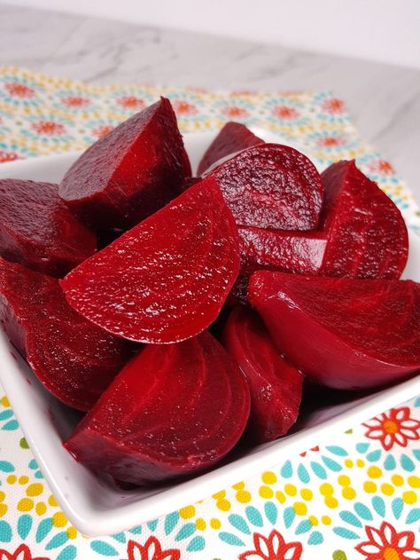 Instant Pot Fresh Whole Beets Image Instapot Beets, Instant Pot Beets, Tator Tot Recipe, Instant Pot Veggies, Roasting Beets In Oven, Cooking Beets, Pressure Cooking Recipes, Electric Pressure Cooker Recipes, Beet Recipes