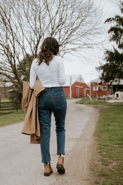 Everlane 90s Cheeky Jean Outfit, Everlane Curvy Cheeky Jeans, Everlane Cheeky Jeans Outfit, Everlane Cheeky Jean, Everlane Jeans Outfit, Everlane 90s Cheeky Jean, Madewell Jeans Outfit, Everlane Outfit, Straight Jeans Outfit