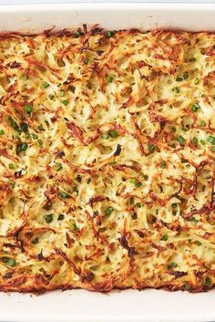 Potato Kugel Recipe, Rosh Hashanah Menu, Rosh Hashana Recipes, Passover Dinner, Potato Kugel, Seder Meal, Rosh Hashanah Recipes, Jewish Holiday Recipes, Jewish Cuisine