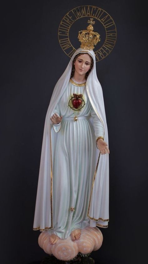 Mother Mary Pictures, Blessed Mother Statue, Mother Mary Images, Catholic Pictures, Mama Mary, Mary Statue, Jesus And Mary Pictures, Jesus Photo, Miracle Prayer