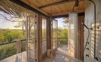 Jabali Private House in Tanzania's Ruaha | Asilia Africa✔️ Safari House, African Lodge, Micro Homes, Bush Lodge, Lodge Ideas, Luxury Safari Lodge, Luxury Cabins, Lodge Design, Warehouse Office