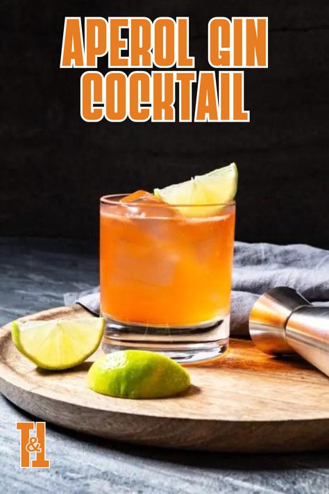 Fizzy, boozy and with a bitter yet sweet orange flavor, the Aperol Gin Cocktail is just as refreshing as it looks. Aperol Cocktails, Vodka Gummy Bears, Alcohol Beverages, Italian Liqueur, Orange Bitters, Orange Drinks, Cocktails Recipes, Gin Cocktail, London Dry Gin