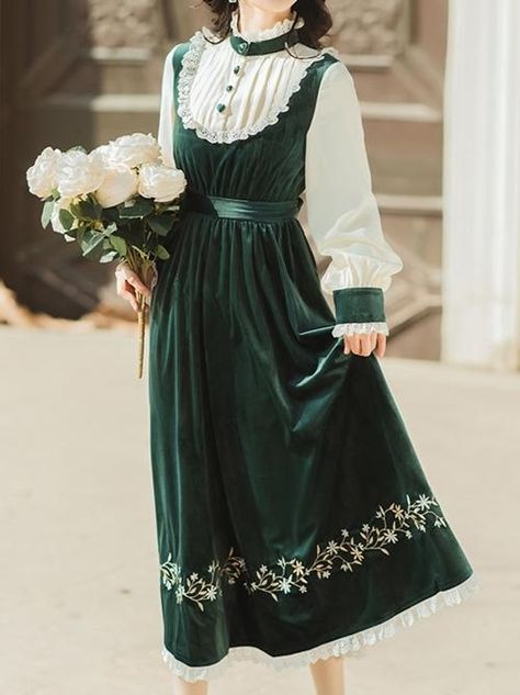 Emerald Velvet Dress, Dark Green Velvet Dress, Fairy Prom Dress, Party Dress Lace, Elegant Party Dress, Long Sleeve Velvet Dress, Green Velvet Dress, Embroidered Lace Dress, Old Fashion Dresses