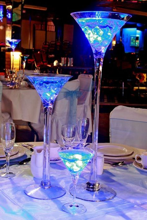 martini glass centerpiece ideas | large martini glass centerpieces - I like these for the dessert table ... Martini Centerpiece, Martini Glass Centerpiece, Glass Vases Centerpieces, Denim And Diamonds, Glass Centerpieces, Vase Fillers, Vase Centerpieces, Glass Vases, Fire And Ice