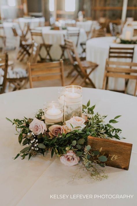 Candles Wedding Centerpieces, Round Table Centerpieces, Light Dinners, Greenery Wedding Centerpieces, Floating Candles Wedding, Romantic Candle, Elegant Wedding Centerpiece, Greenery Centerpiece, Simple Wedding Centerpieces