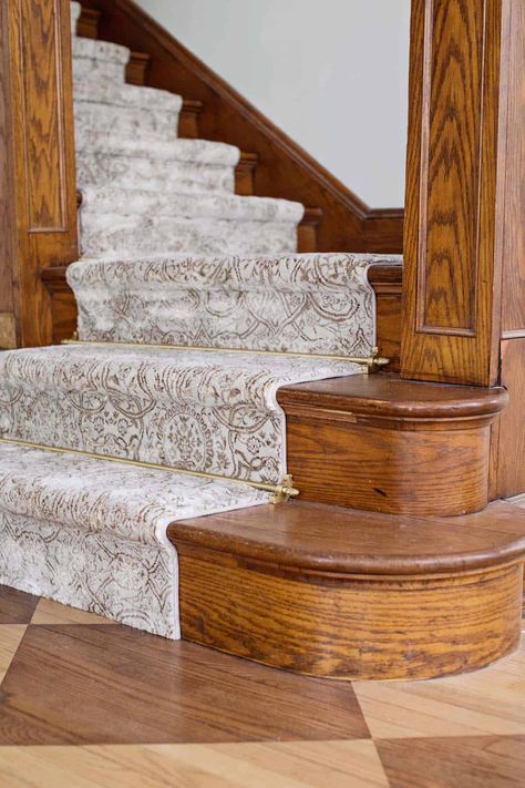 Stair Runner Carpet Updates - A Beautiful Mess Art Deco Stair Runner, Stair Runner Wood Stairs, Victorian Stair Runner, Traditional Stair Runner, Hardwood Stairs With Runner, Stairs With Runner, Stair Landing Ideas, Stair Runner Rods, Craftsman Stairs