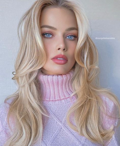 Margot Robbie Makeup, Margot Robbie Outfit, Margot Robbie Hair, Margot Robbie Photos, Barbie Hair, Margot Robbie, Beautiful Eyes, Celebrities Female, Blue Eyes