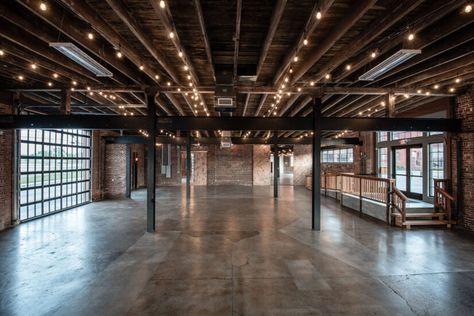 Gallery: Large, Modern Event Venue in Indianapolis | INDUSTRY Event Venue Design, Event Space Design, Venue Design, Event Venue Spaces, Warehouse Living, Open Floor Concept, Downtown Indianapolis, Interior Brick, Brewery Design