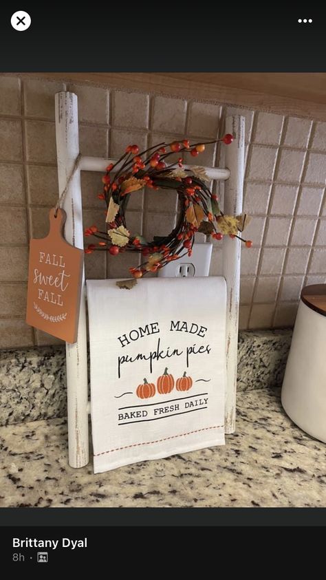 Mini Ladder Decor Ideas, Hobby Lobby Fall Decor Ideas, Mini Ladder Decor, Hobby Lobby Fall Decor, Fall Kitchen Decor Ideas, Hobby Lobby Fall, Fall Room Decor, Fall Decor Diy Crafts, Halloween Front Porch Decor