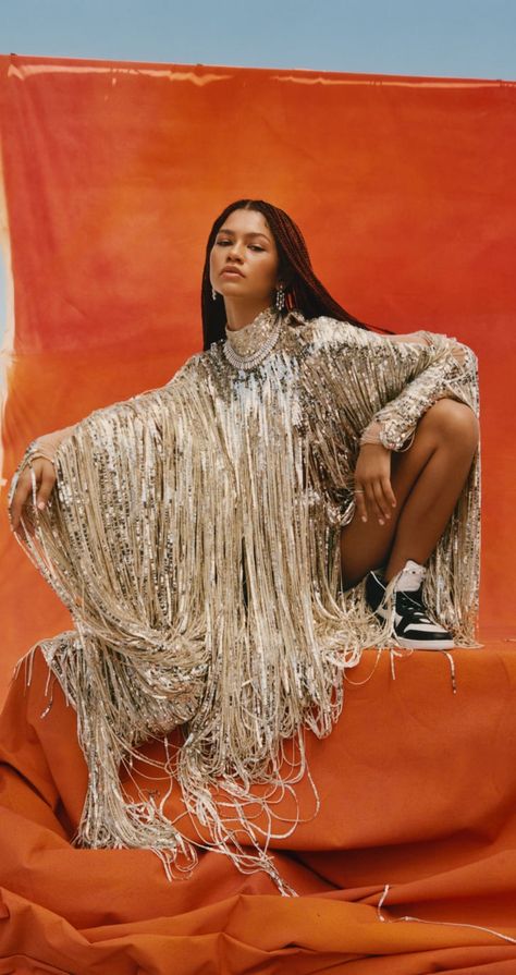 Mode Zendaya, Estilo Zendaya, Mode Editorials, Zendaya Style, Creative Photoshoot Ideas, Photographie Portrait Inspiration, Photographie Inspo, Photoshoot Concept, Foto Inspiration