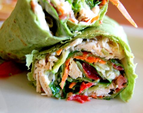 Travel Meals, Wrap Chicken, Yummy Nummies, Spinach Wrap, Parmesan Ranch, Chicken Bacon Ranch Wrap, Recipes Sandwiches, Spinach Wraps, Chicken Wrap Recipes