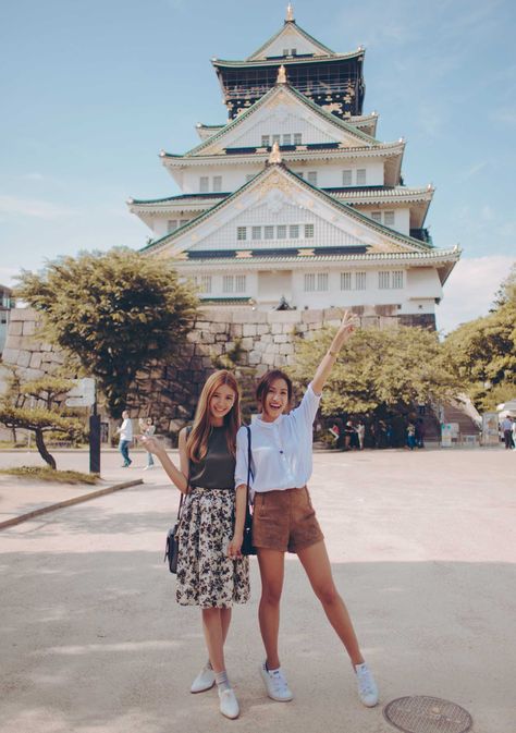 Osaka Castle Casual | Break My Style Japan Summer Outfit, Japan Travel Outfit, Spring Outfits Japan, Japan Ootd, Japan Travel Photography, Fashion 40s, Japan Outfits, Travel Ootd, Japan Spring