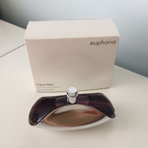 Calvin Klein Euphoria 100 Ml 150₺ Kelvin Klein, Calvin Klein Euphoria, Vision Board, Calvin Klein, Wedding Rings, Engagement Rings, Makeup, Beauty, Quick Saves